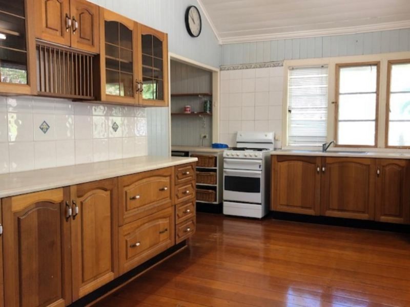 6 Bauhinia Terrace, The Range QLD 4700